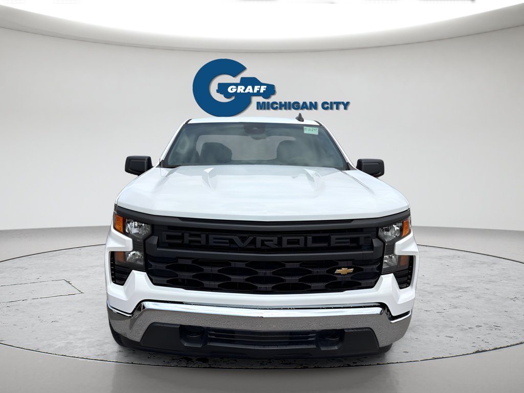 New 2026 Summit White Chevrolet WT image 6