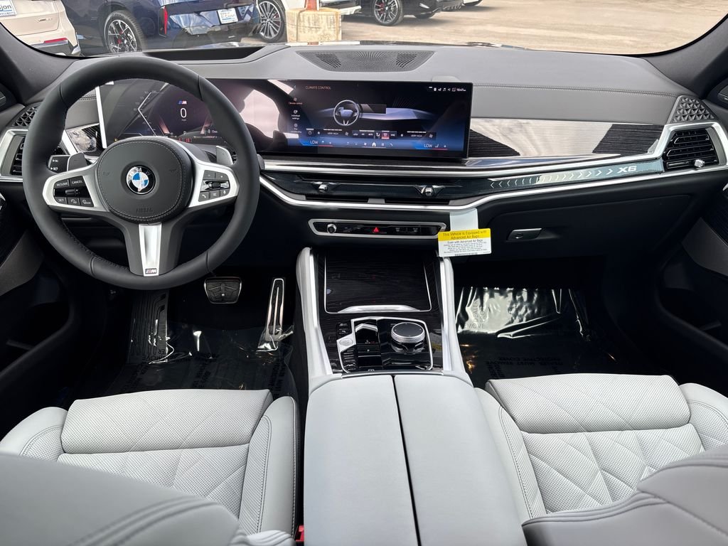 New 2027 Tanzanite Blue II Metallic BMW xDrive40i image 18