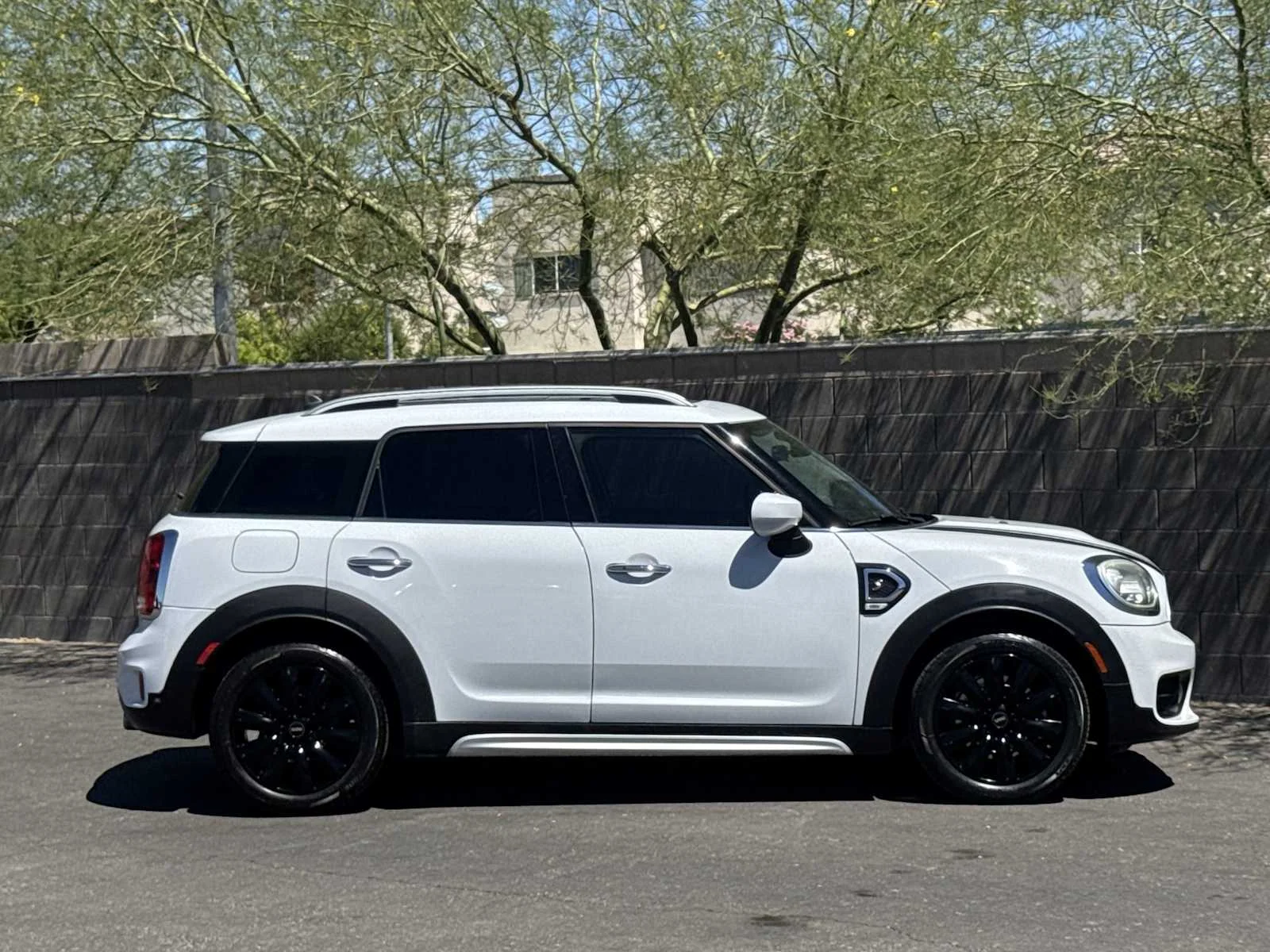 Used 2020 Light White MINI Cooper S image 9