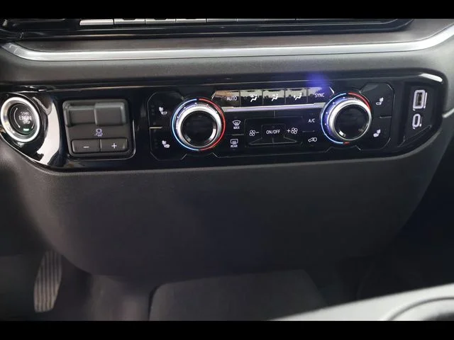 Used 2026 Silver GMC SLT image 14