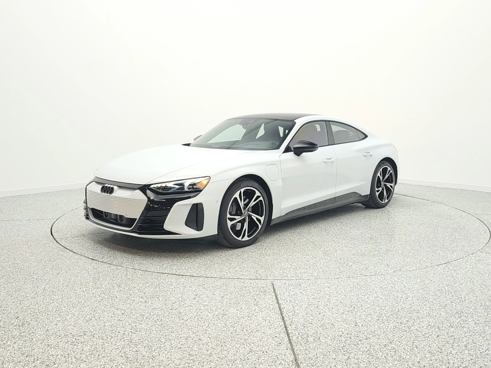 2024 Audi e-tron GT Prestige quattro's photo