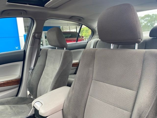 Used 2012  Honda EX image 15