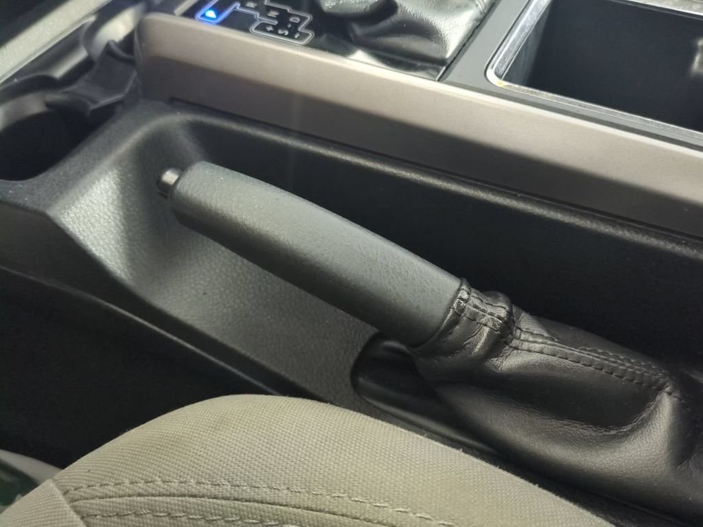 Used 2018 Gray Toyota SR5 image 25