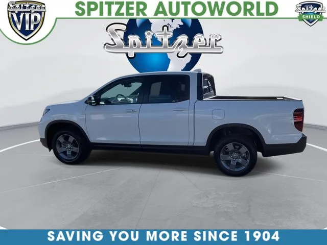 Certified Used 2025 Platinum White Pearl Honda TrailSport image 8