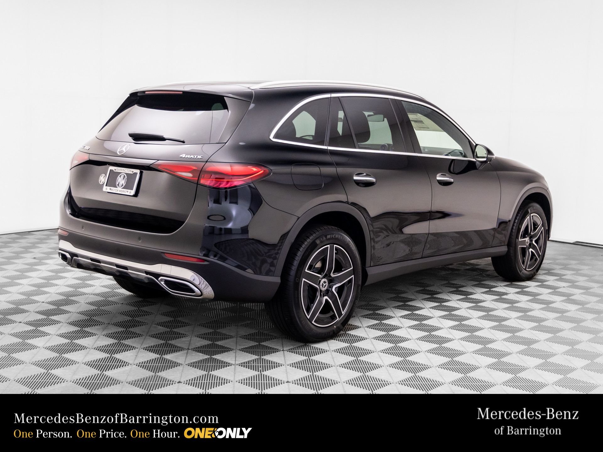 New 2026 Black Mercedes-Benz GLC 300 image 6