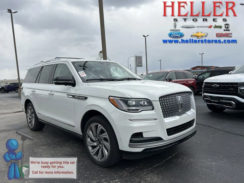 2023 Lincoln Navigator Reserve 4WD's photo
