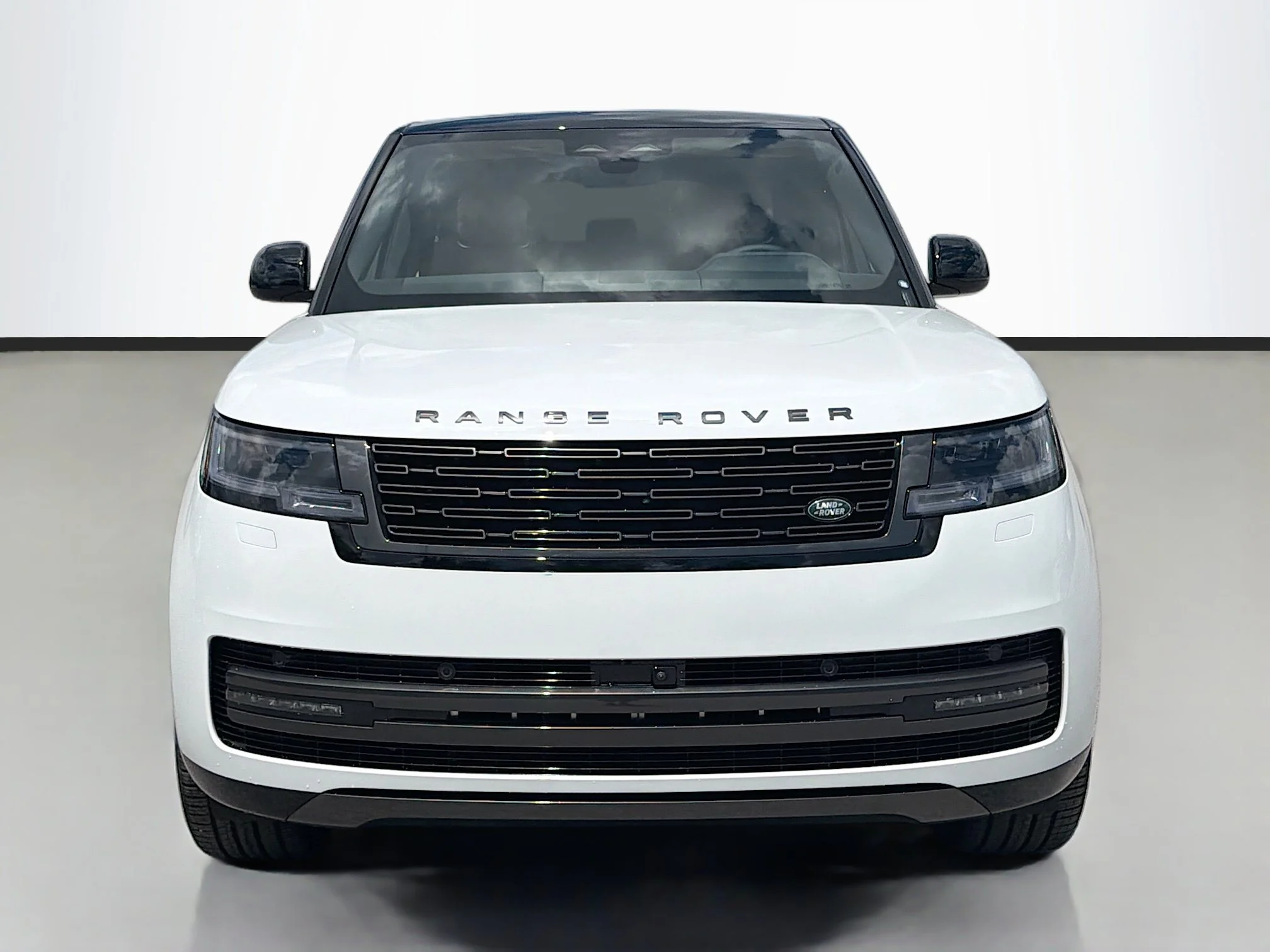 New 2026 Fuji White Land Rover SE image 8