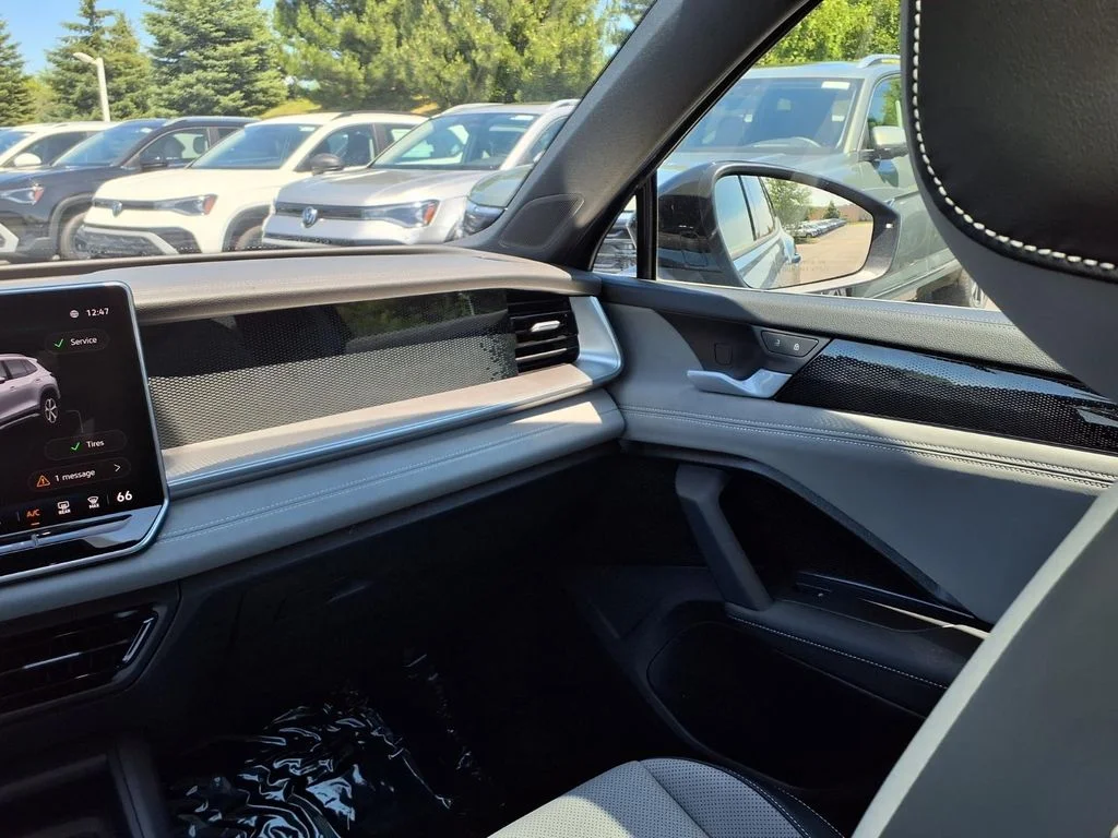 New 2026 Monterey Blue w/Deep Black Roof Volkswagen SE R-Line Black image 24