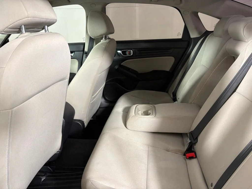 Used 2022  Honda EX image 38