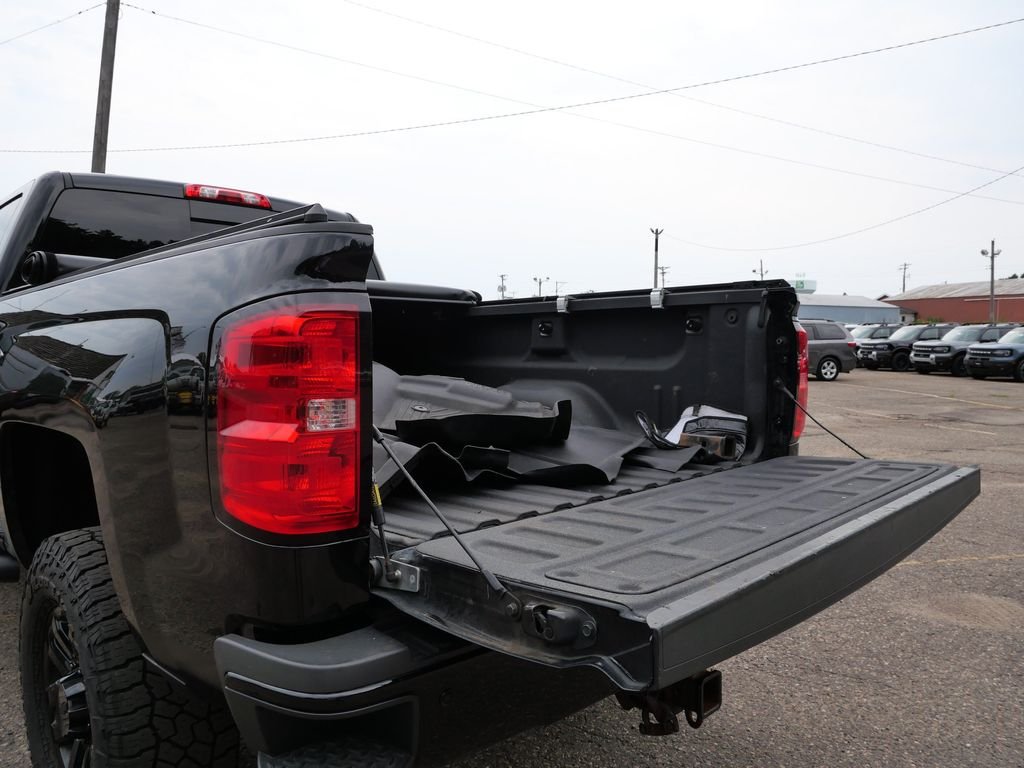 Used 2018 Black Chevrolet LTZ image 8