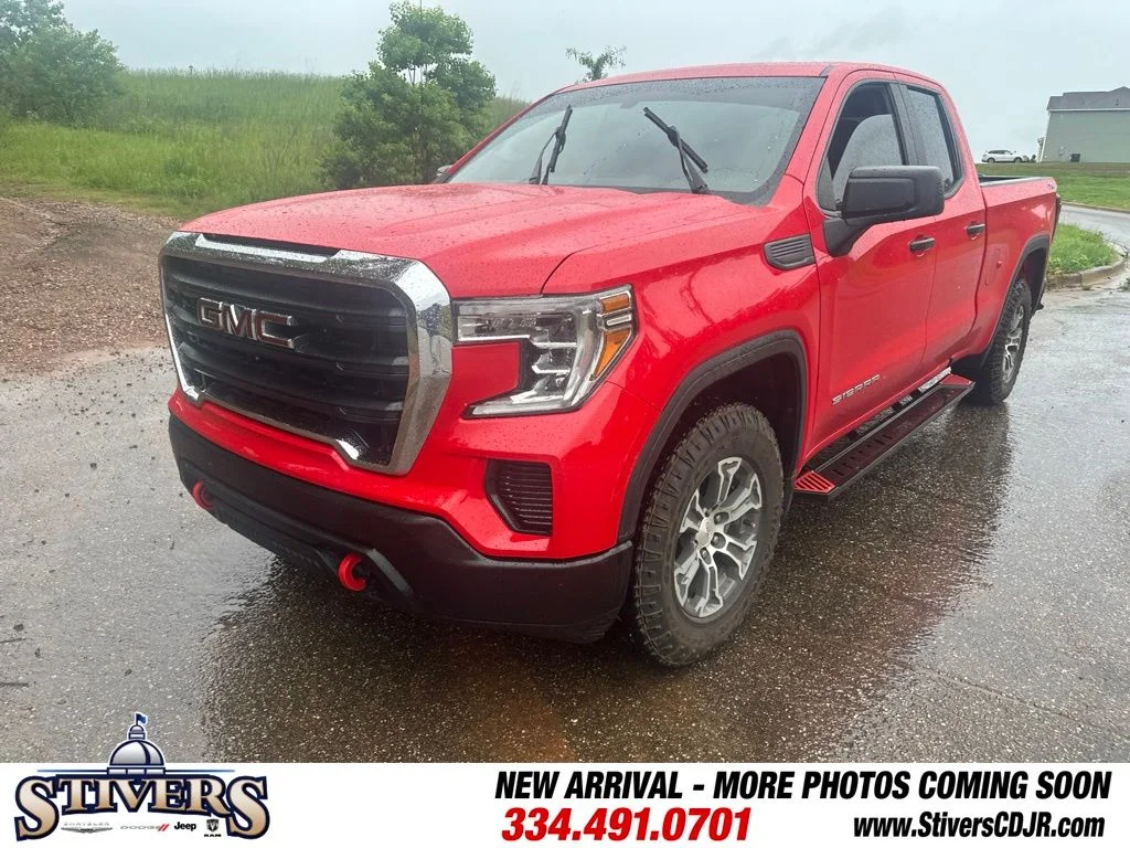 Used 2019 Red GMC Base image 5