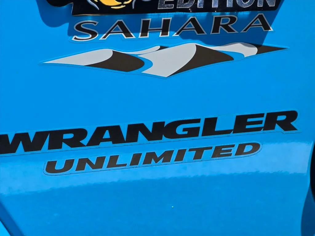 Used 2017 Blue Jeep Unlimited Sahara image 16