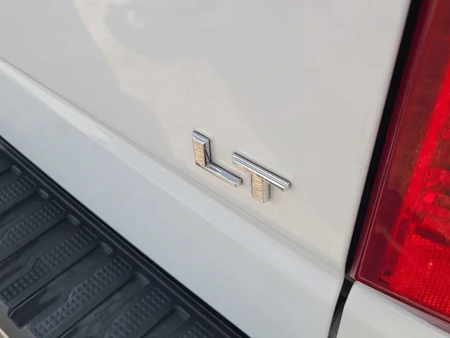 Used 2020 SUMMIT WHITE Chevrolet LT image 30