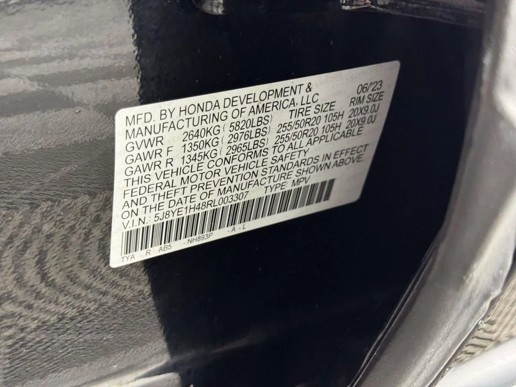 Used 2024 Black Acura Technology image 16