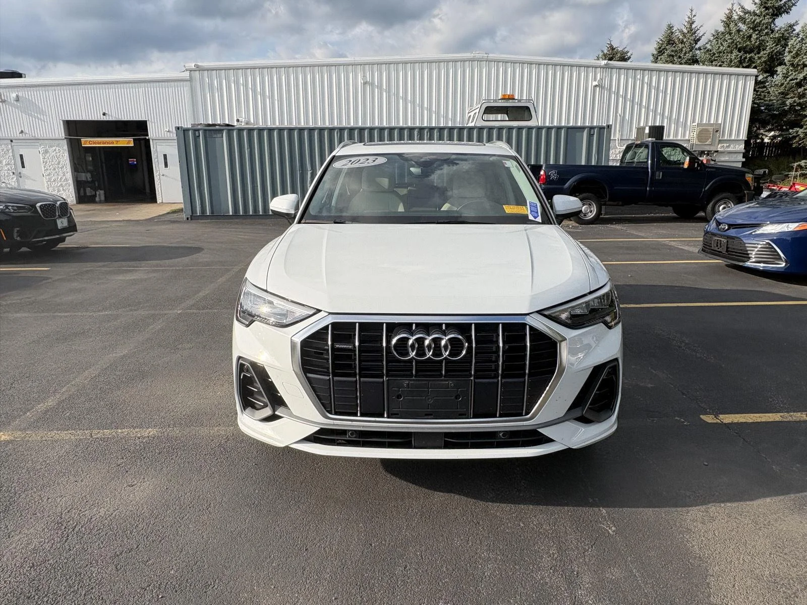 Used 2022 Glacier White Metallic Audi S line Premium image 2