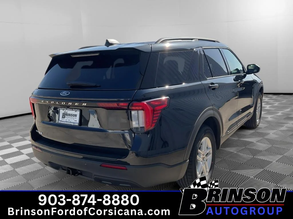 New 2026 Agate Black Metallic Ford Active image 5