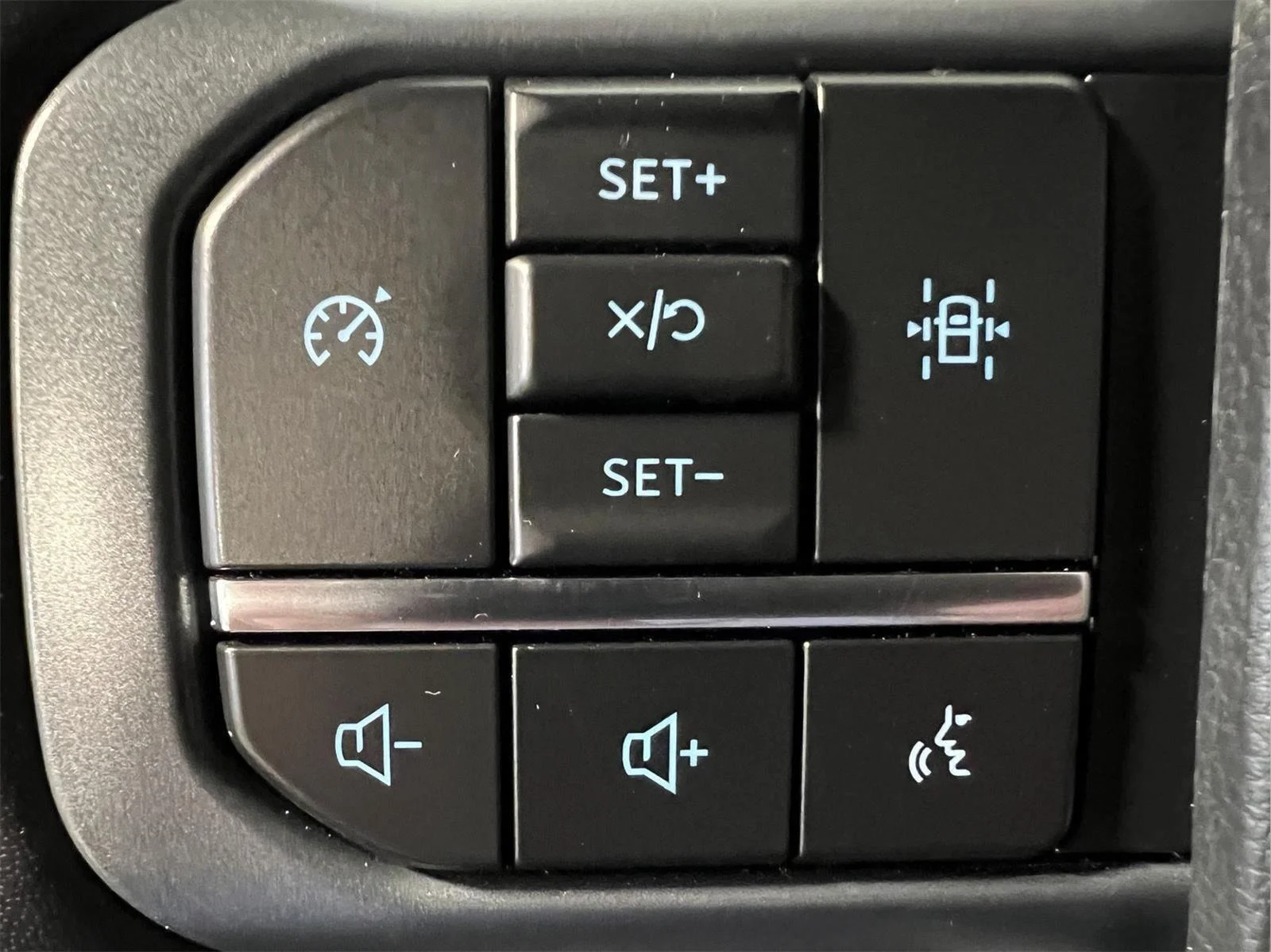 Used 2023 Carbonized Gray Ford LARIAT image 20