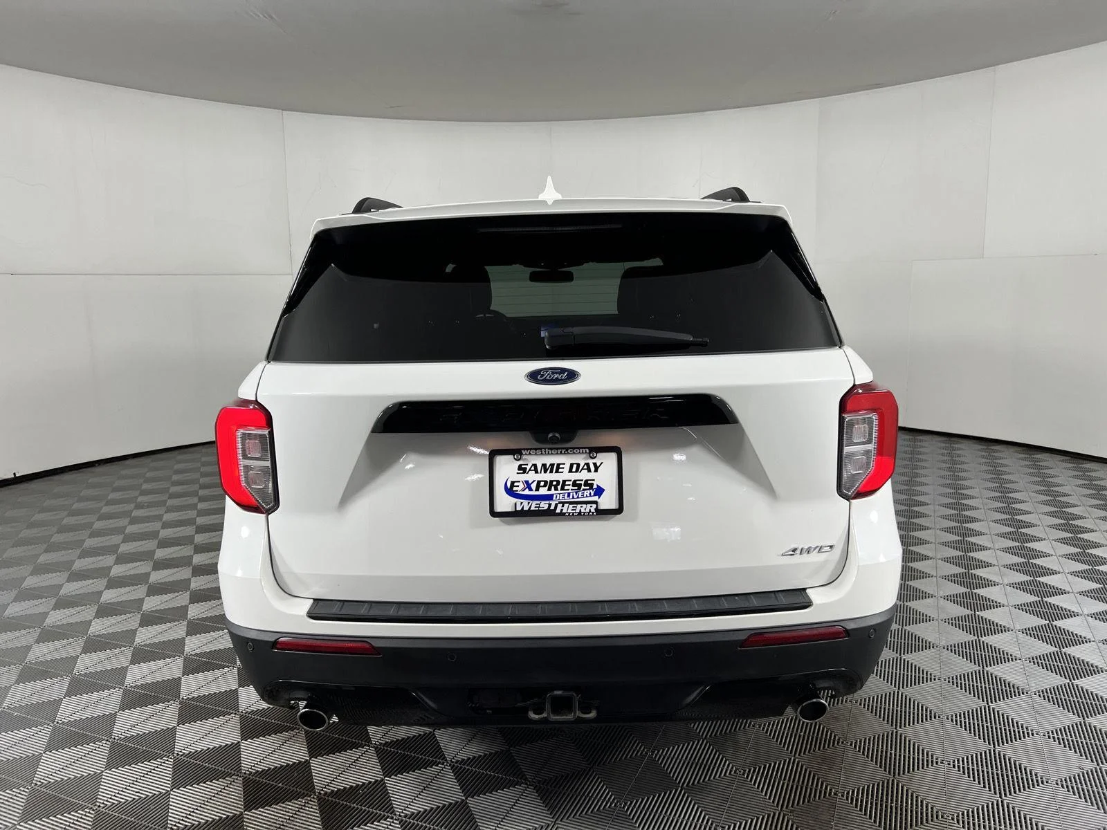 Used 2023 Wh Ford ST-Line image 28