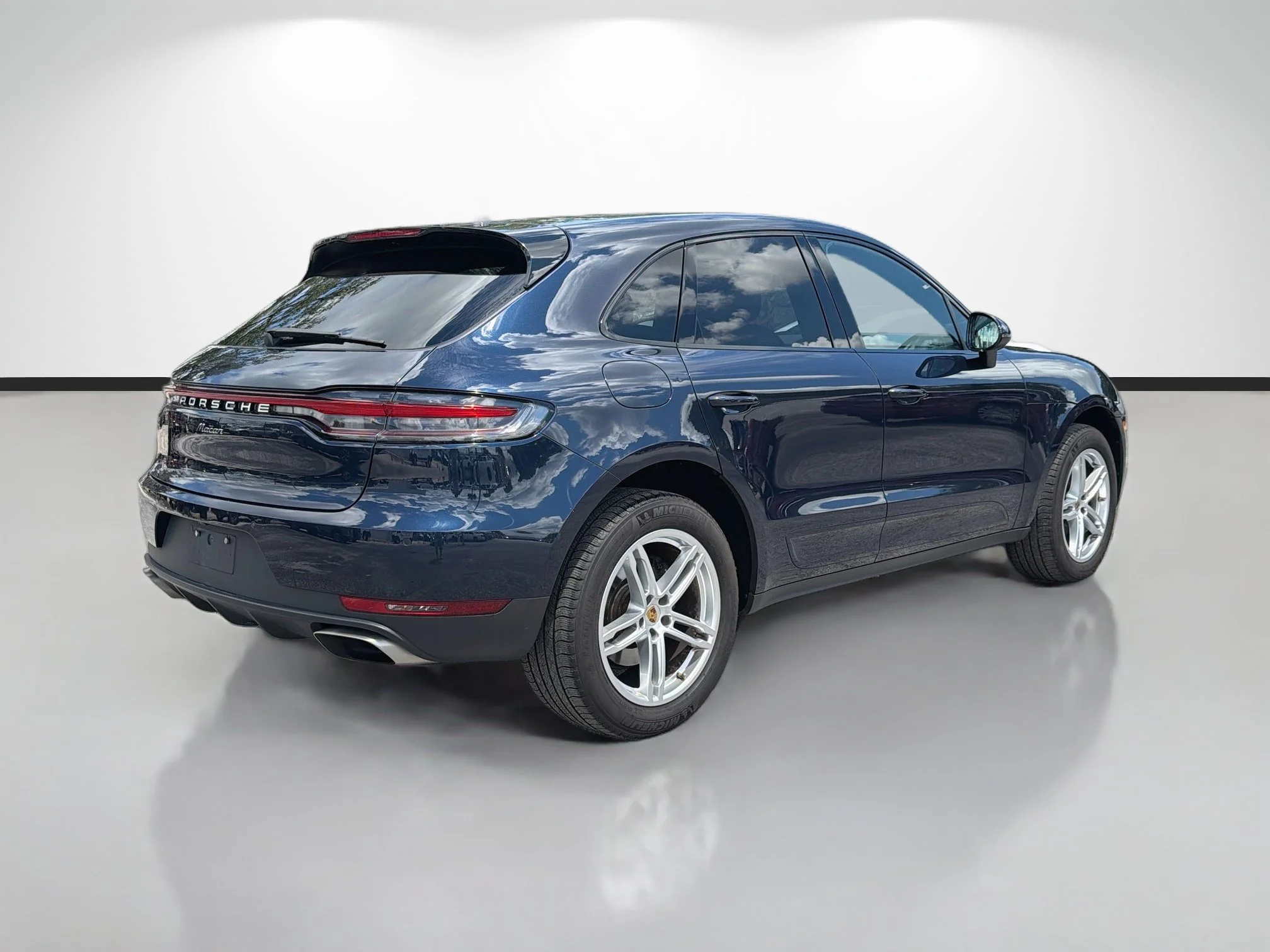 Used 2019 Blue Porsche Base image 3