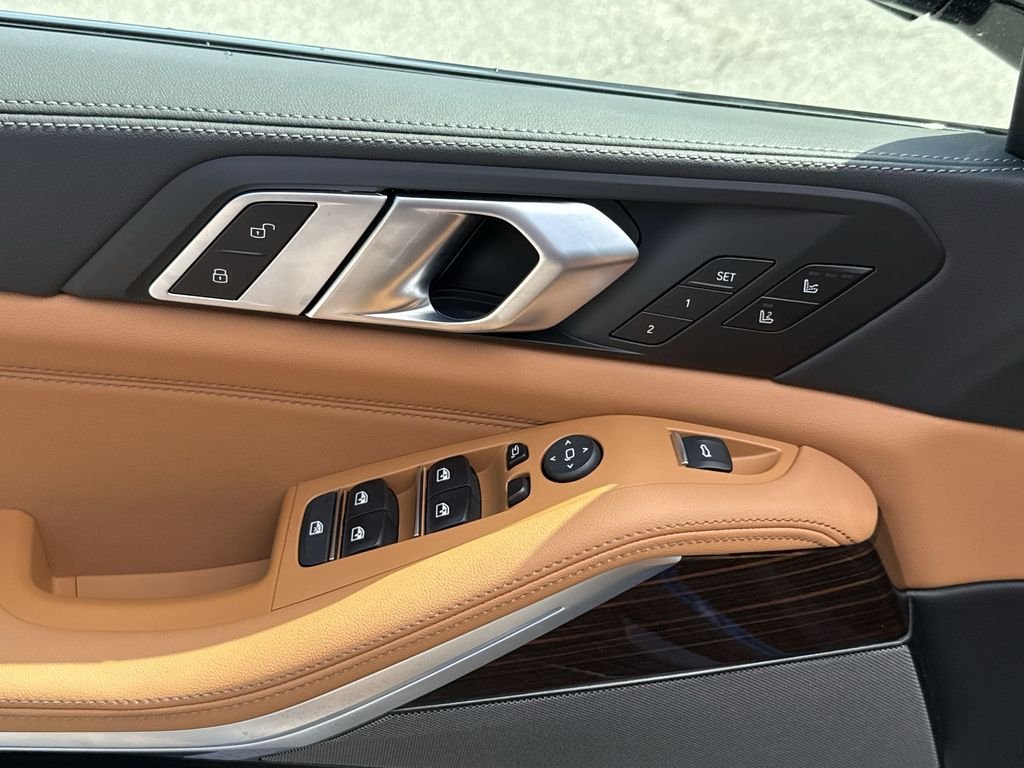 New 2026 Gray Metallic BMW xDrive50e image 13