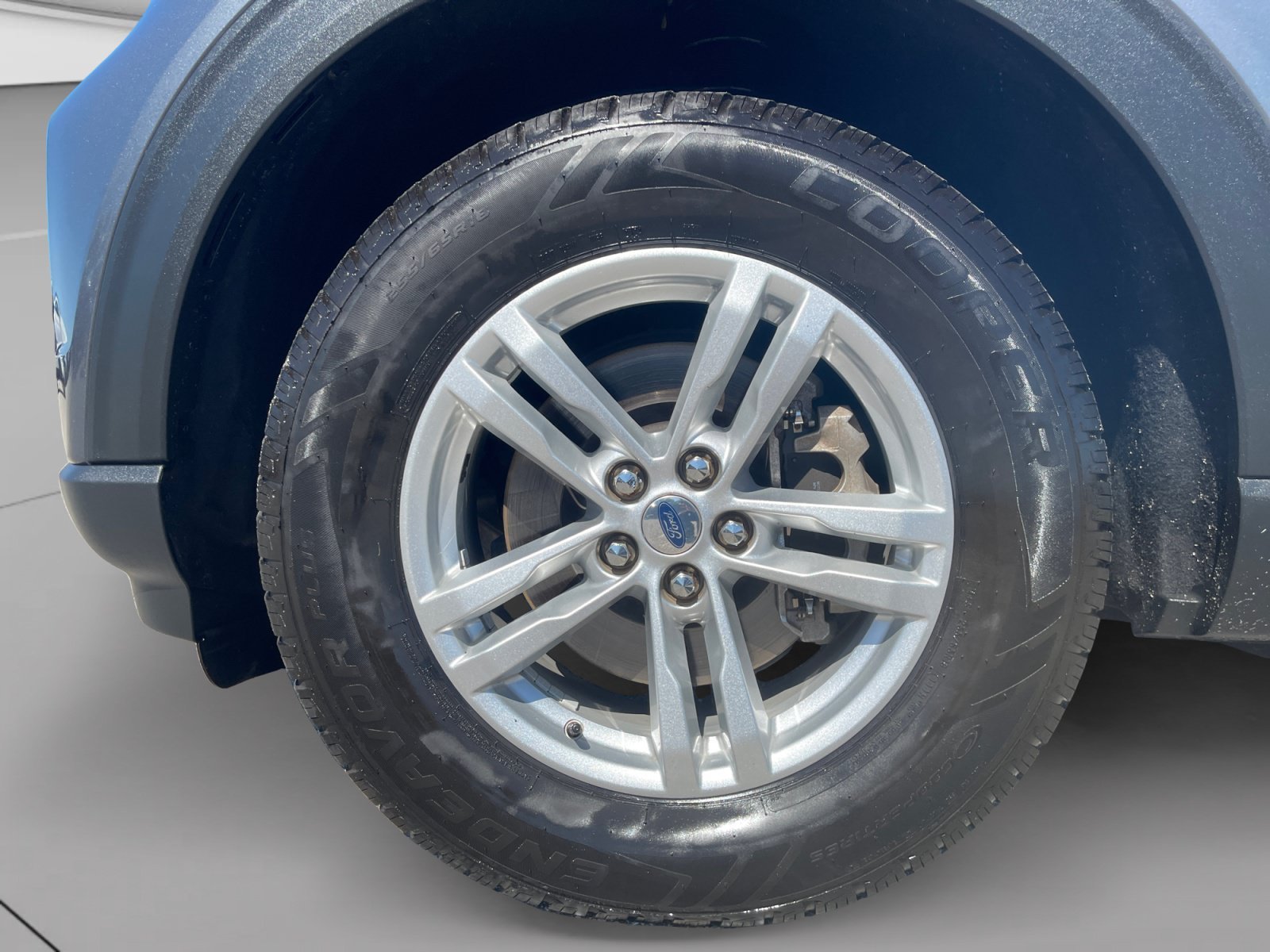 2022 Ford Explorer XLT - Photo 14