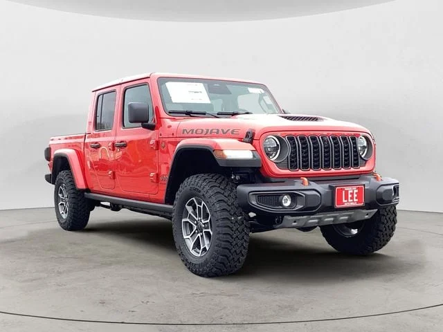 New 2026 Firecracker Red Clearcoat Jeep MOJAVE 4X4 image 8