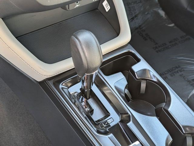 Used 2026 Magnetite Gray Metallic Subaru Base image 25
