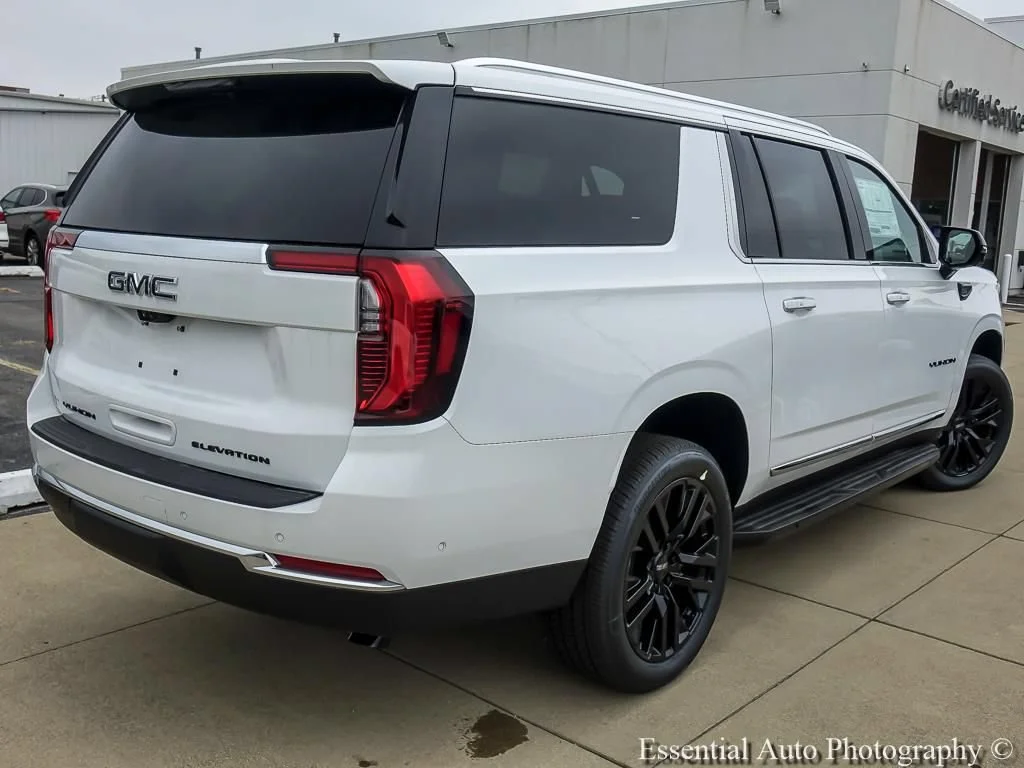 2026 GMC Yukon XL Elevation - Photo 9