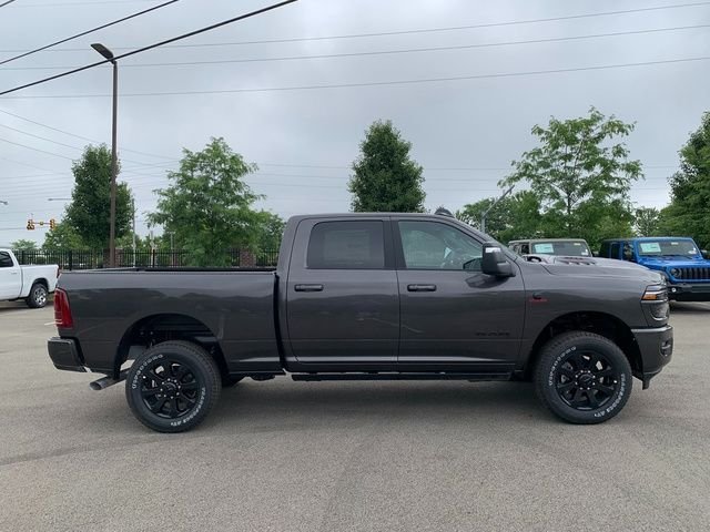 New 2026 Granite Crystal Metallic Clear-Coat Exterior Paint RAM Laramie image 7
