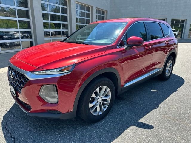 Used 2020 Red Hyundai SE image 3
