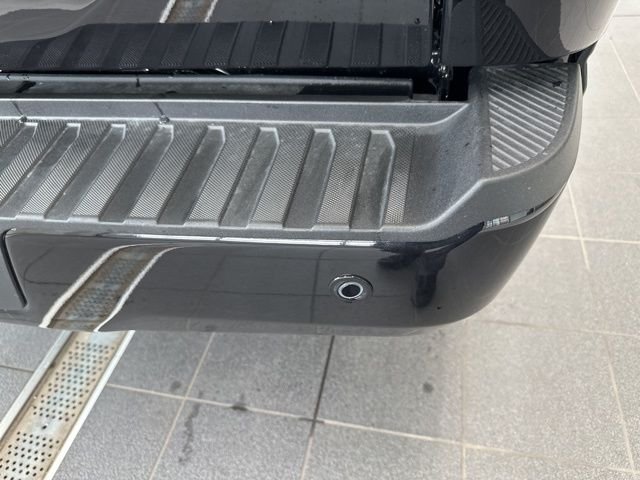New 2026 Agate Black Metallic Ford XLT image 16
