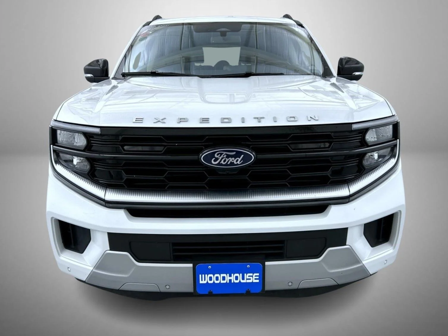 Used 2025 White Ford Platinum image 2