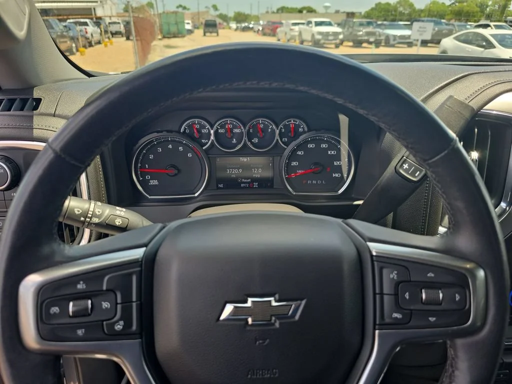 Used 2022 Satin Steel Metallic Chevrolet LT Trail Boss image 17