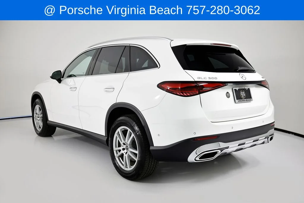Used 2025 White Mercedes-Benz GLC 300 image 3