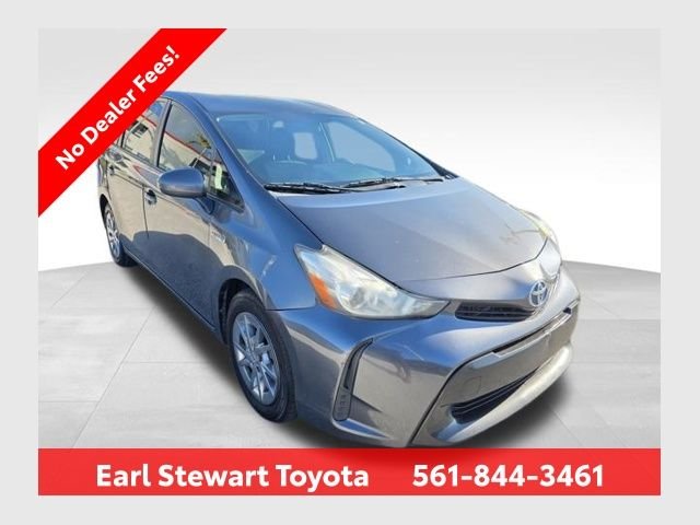 2017 Toyota Prius v Five