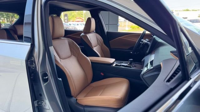 Certified Used 2025 Iridium Lexus 350 Premium image 24