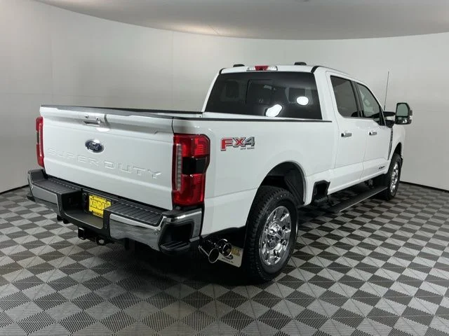 New 2026 Star White Metallic Tri-Coat Ford Lariat image 4