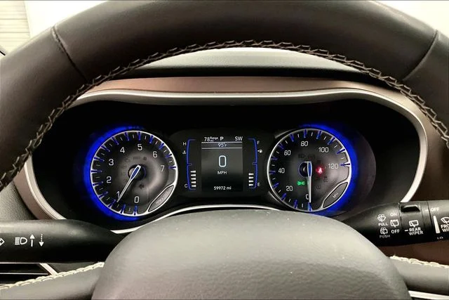 Used 2023 Bright White Clearcoat Chrysler LX image 25