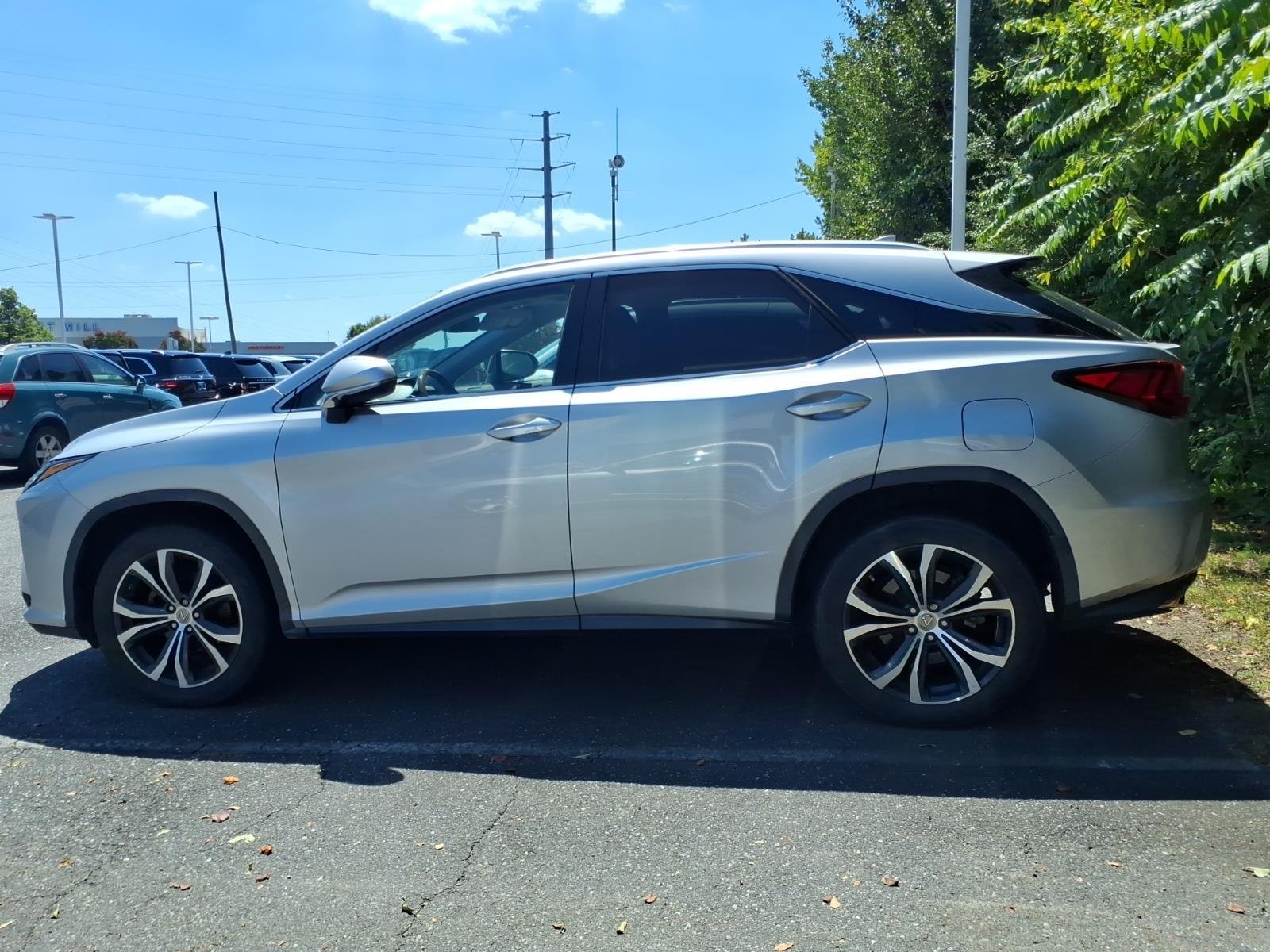Used 2017 Silver Lining Metallic Lexus RX 350 image 14