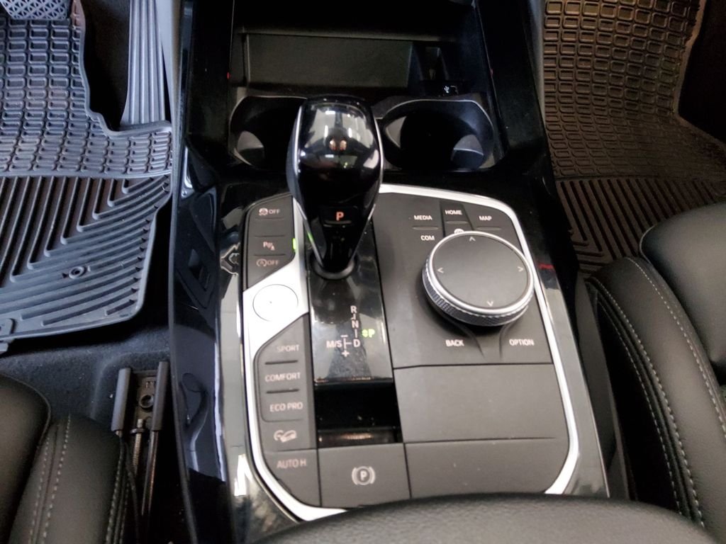 Used 2022 Black BMW xDrive30i image 28