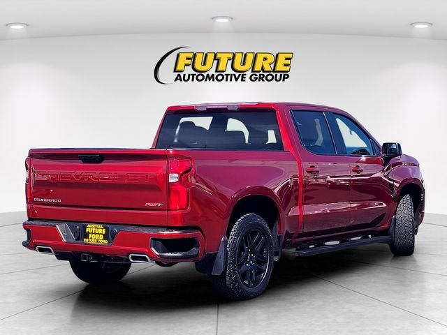 Used 2024 Red Chevrolet RST image 4