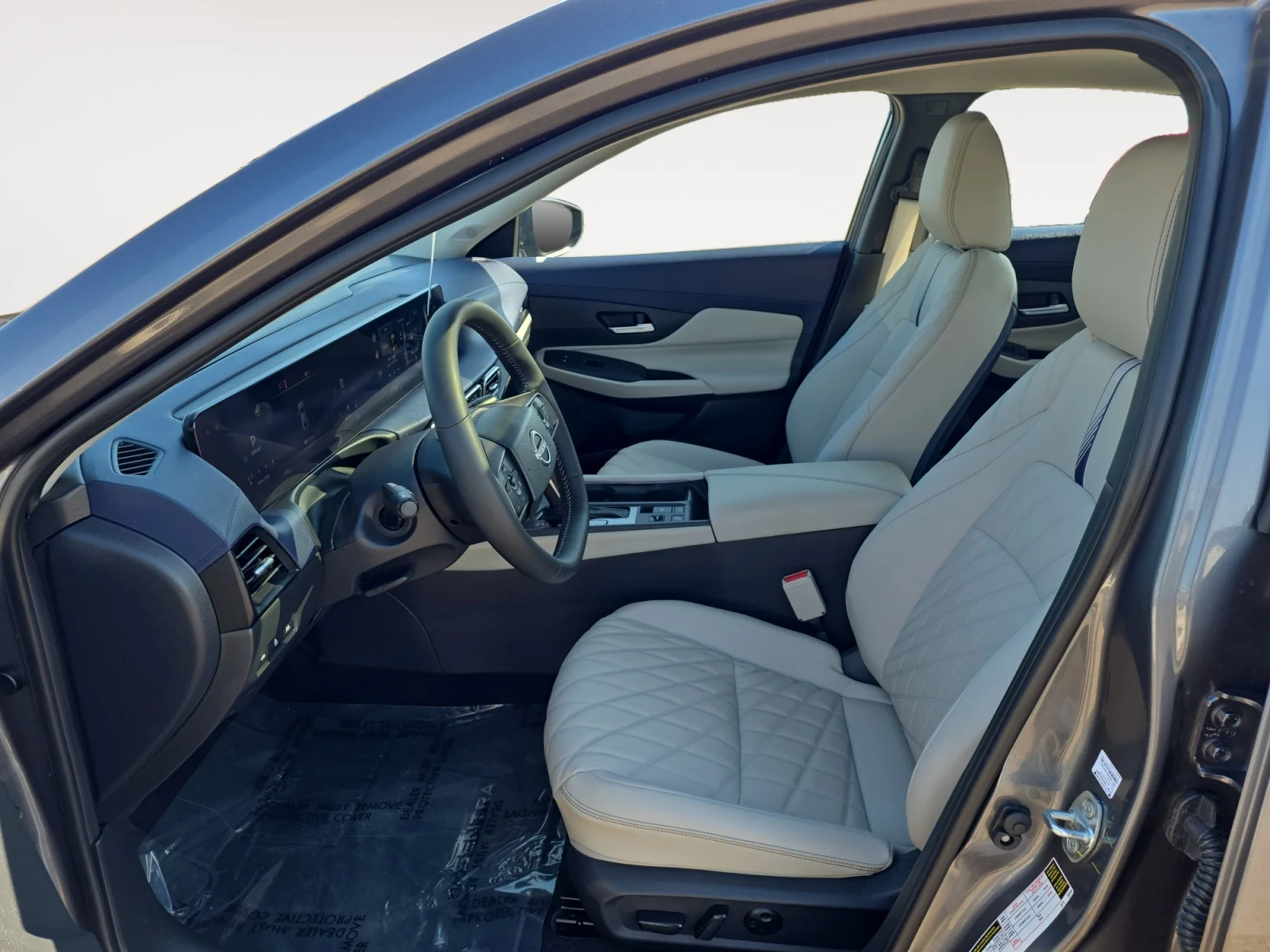 Used 2026 Gun Metallic Nissan SL image 15