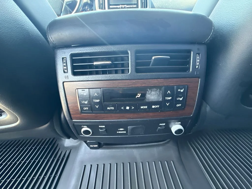 Used 2016 Silver Toyota Base image 9