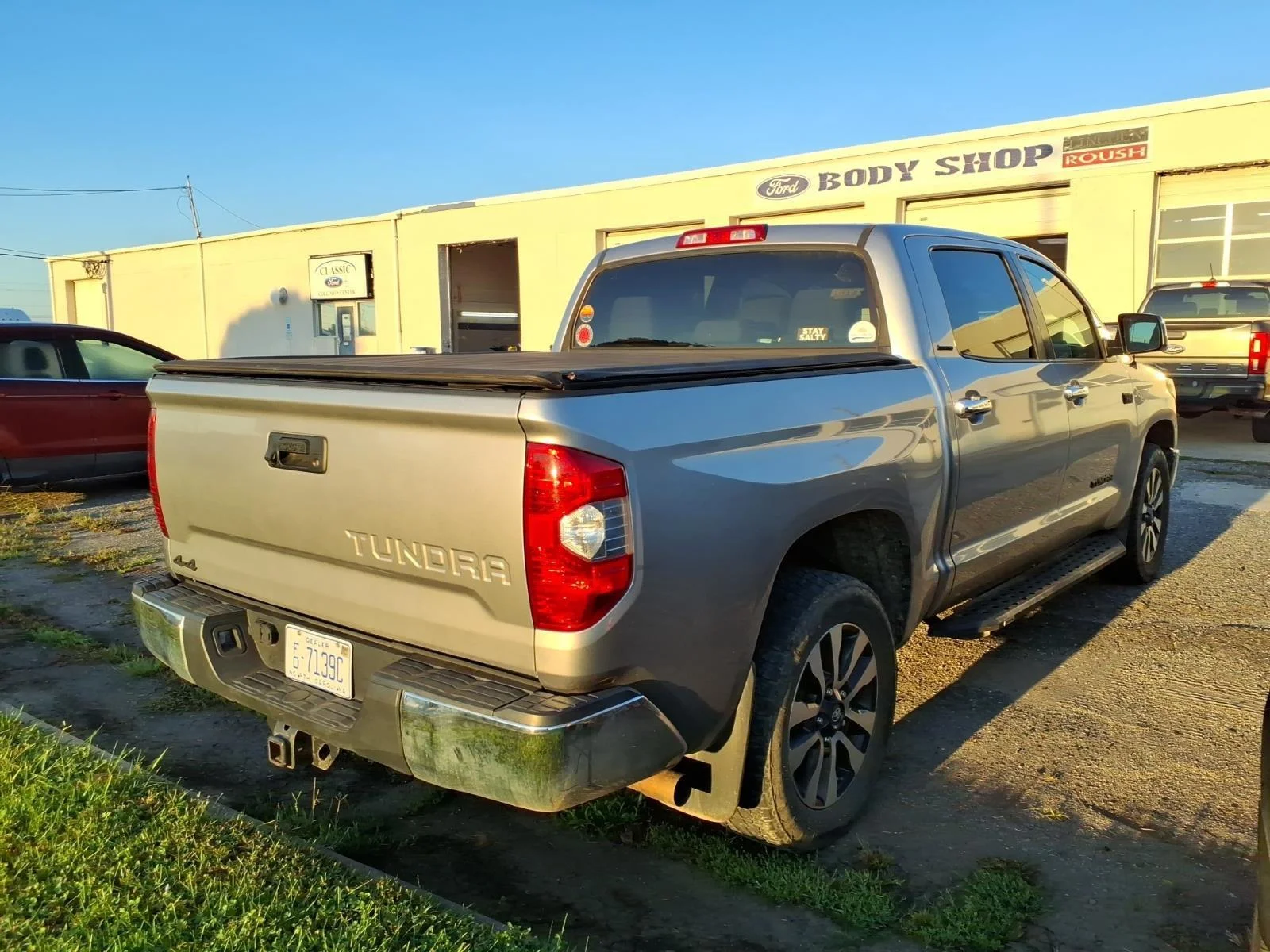 Used 2018 Silver Sky Metallic Toyota Limited image 5