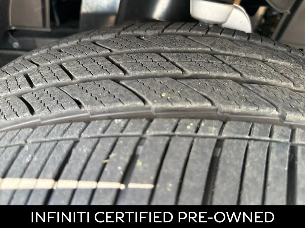 Certified Used 2026 Black Obsidian INFINITI LUXE image 16