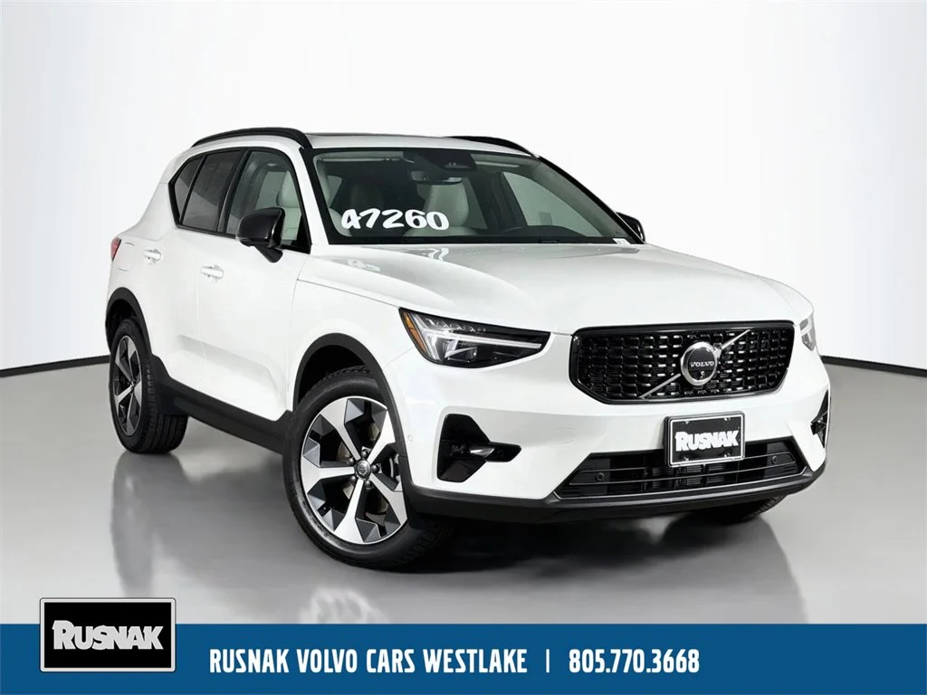 2026 Volvo XC40