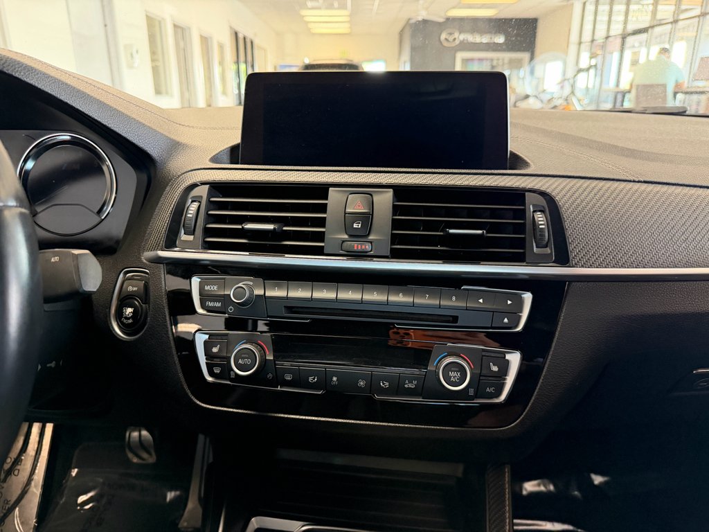 Used 2018 Long Beach Blue Metallic BMW Base image 26