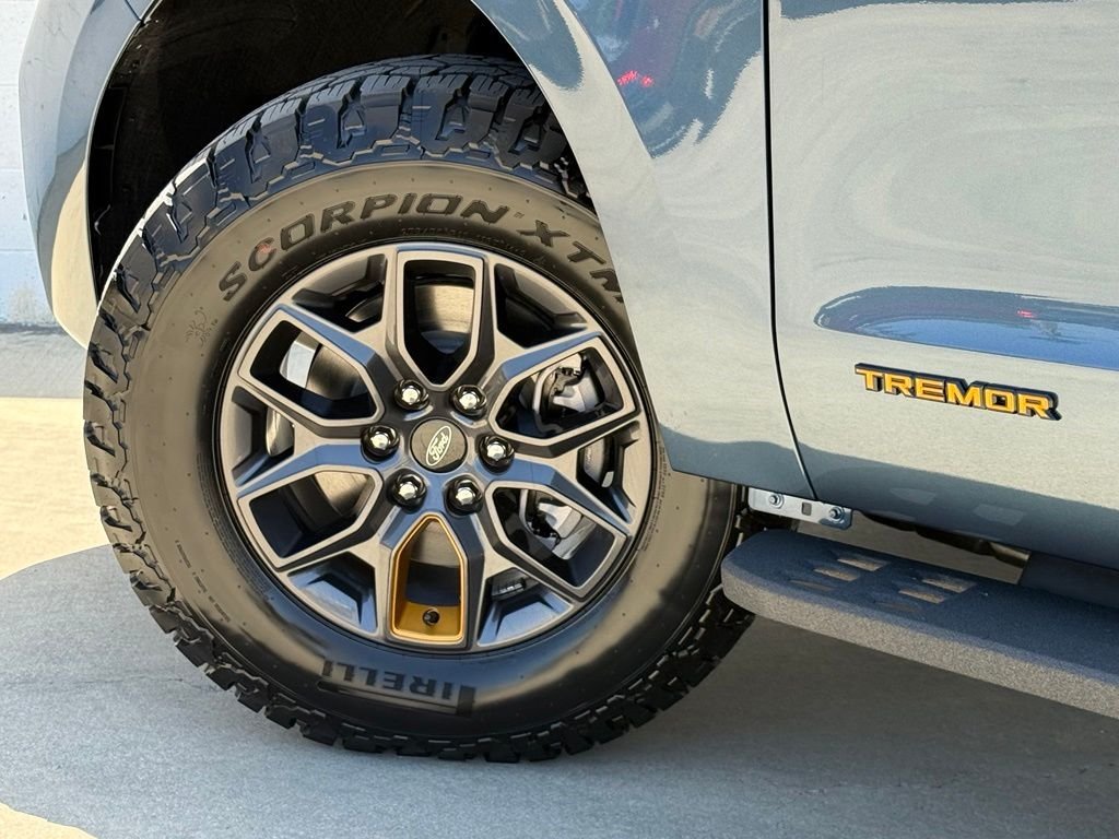 New 2027 Nocturnal Blue Metallic Ford Tremor® image 18