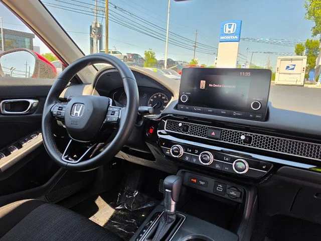 2024 Honda Civic EX - Photo 13