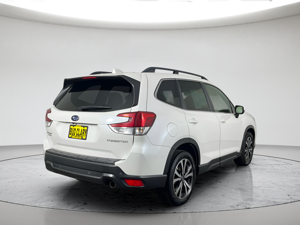 Used 2020 Crystal White Pearl Subaru Limited image 5